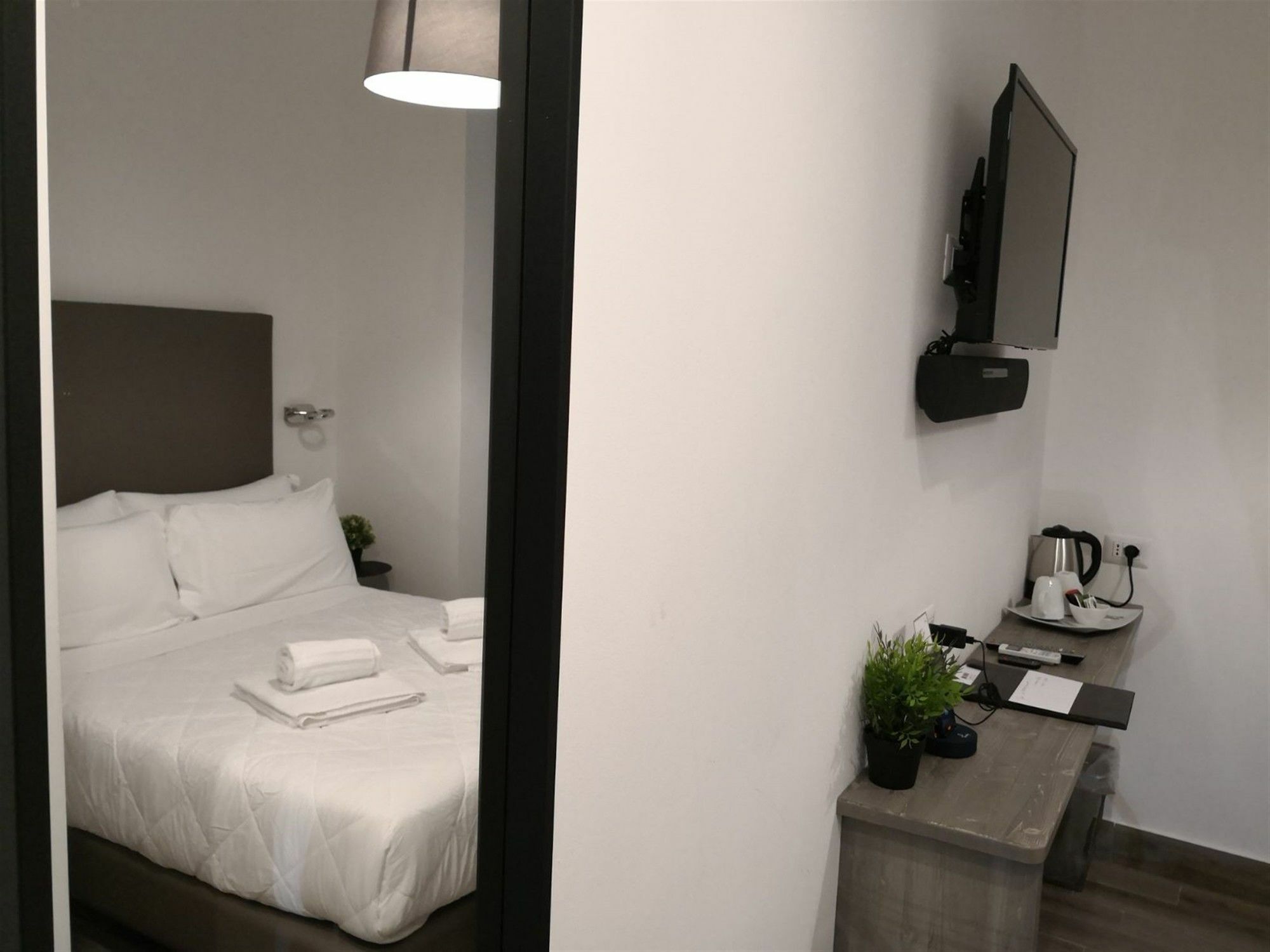 Clementi 18 Suites Roma Exterior foto